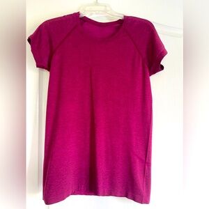 Lululemon Short Sleeve Swiftly Tech 2.0 Mauve color Size 10